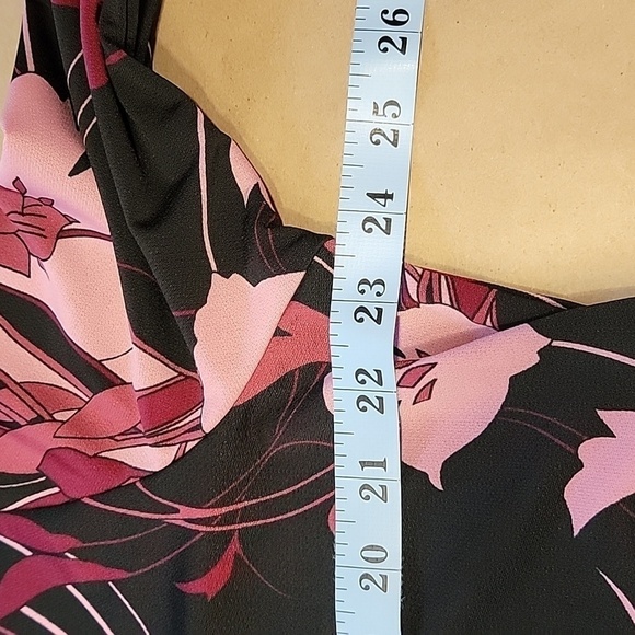 J.T.B Vintage Floral Ruffle Blouse with Flower Pin.  Size Unknown. - Picture 7 of 10